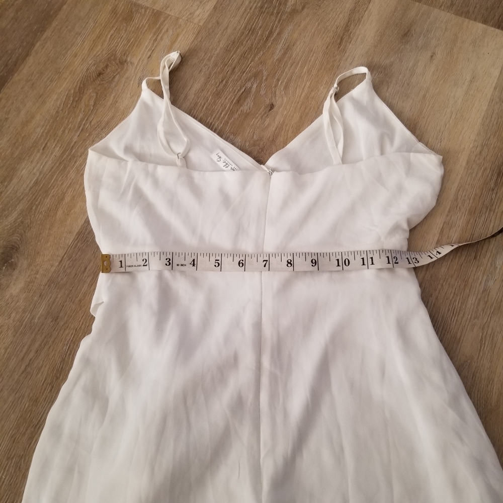 Lucy In The Sky White Ruffle Wrap Mini Dress Size Medium - Picture 10 of 12